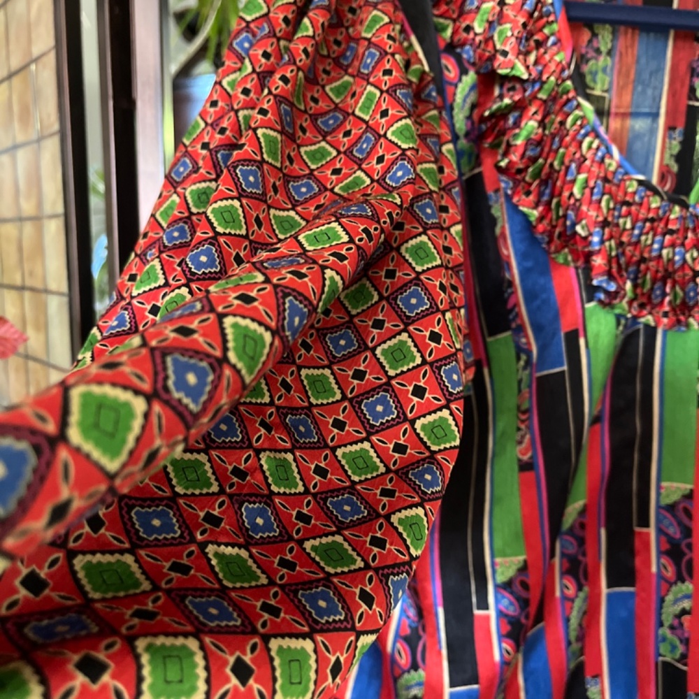 Blouse - Picture 5 of 7